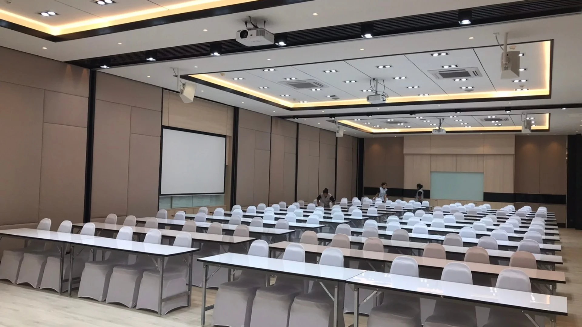 Meeting & seminar room