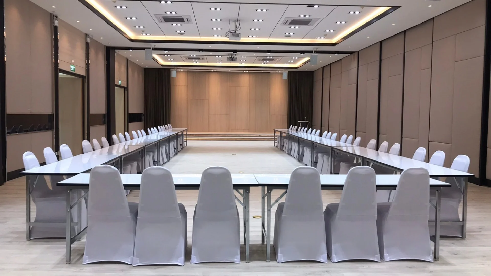 Meeting & seminar room