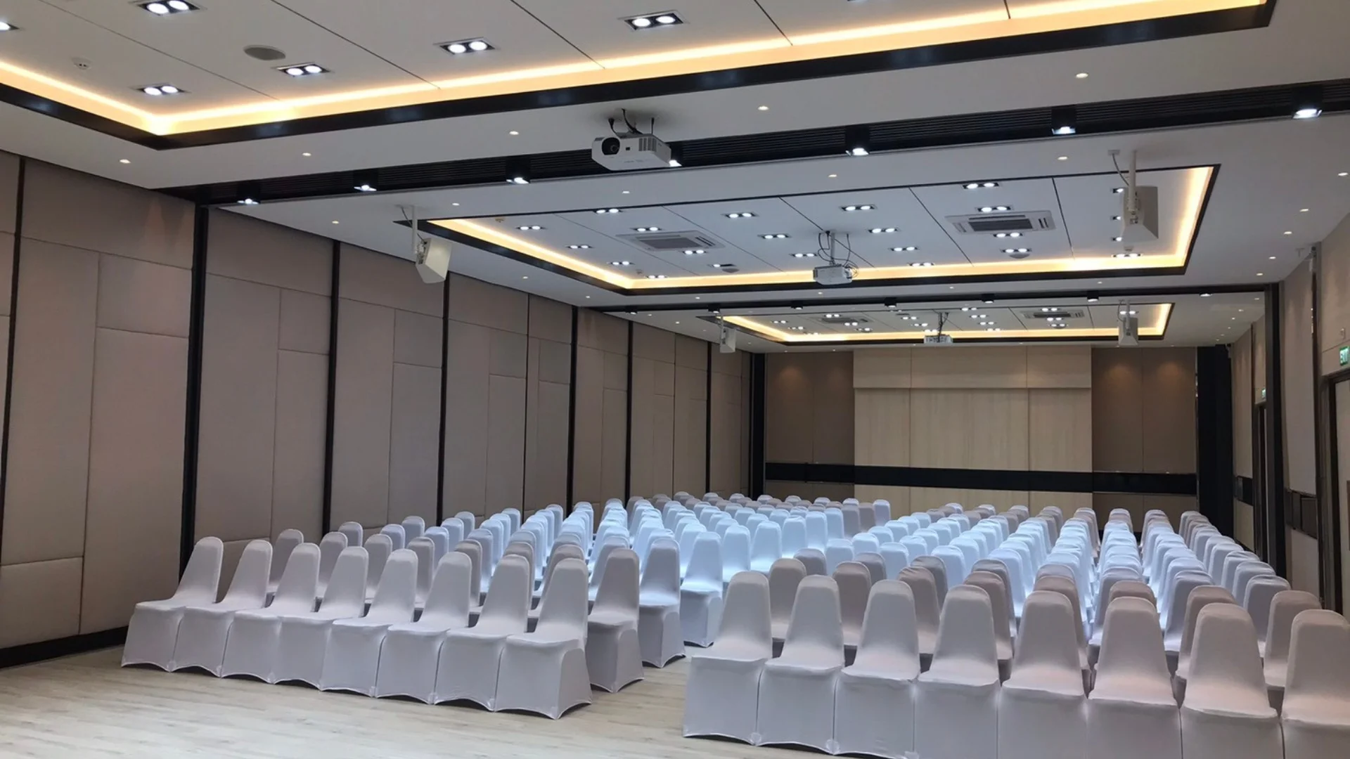 Meeting & seminar room